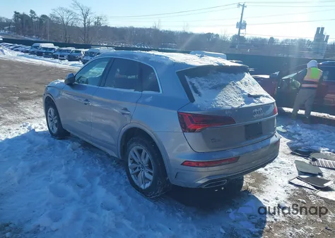 2022 Audi Q5 Premium 45 Tfsi S Line Quattro S Tronic from USA, damaged, VIN WA1GAAFY8N2005452